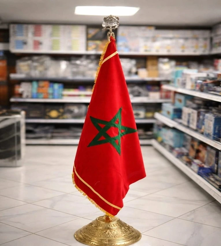 Drapeau 2 mètre avec support · view 1
